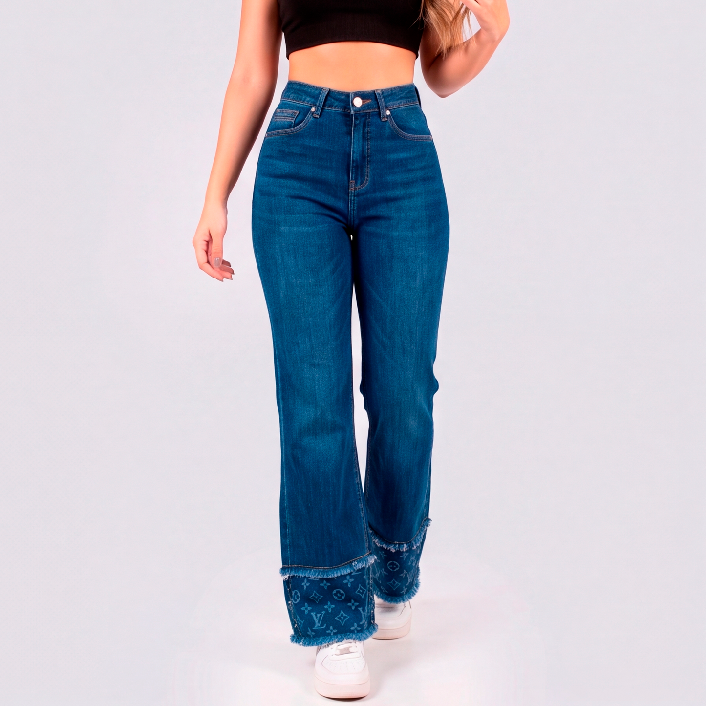 Jeans Mom Flare Tiro Alto